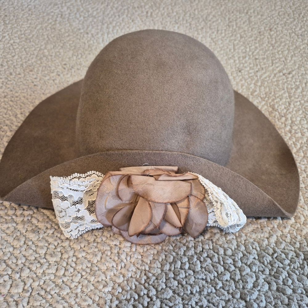 Vintage F&M Hat Co Wool Wide Brim Fedora Hat Made in USA Taupe Lace Band
